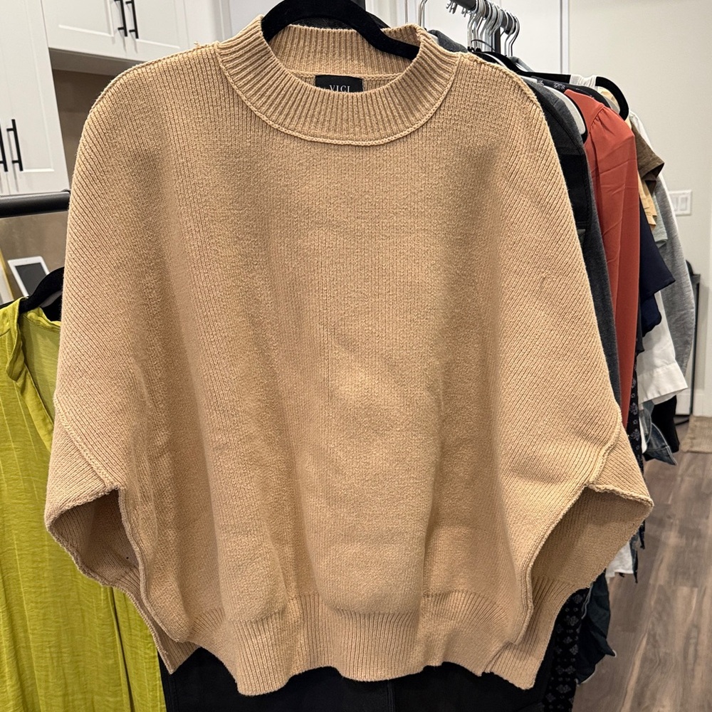 🟢 $40 SALE - Vici Crewneck Sweater in Tan